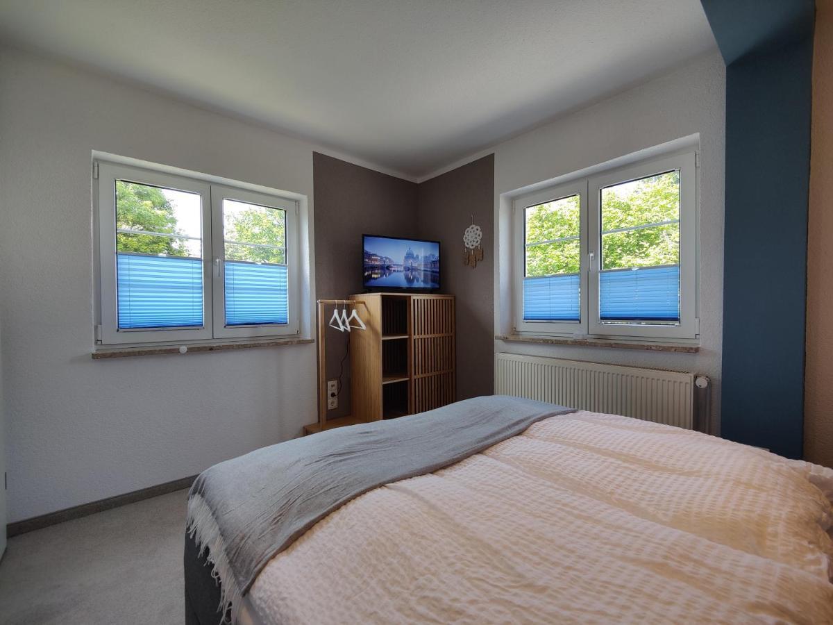 Ferienhaus Villa Adelsberg Mit Dachterrasse In Zentraler Lage Fuer Bis Zu 10 Personen Chemnitz Exterior foto